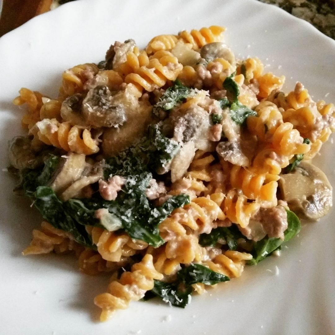Pasta de lentejas rosas con champiñones Pasta de lentejas rosas con champiñones