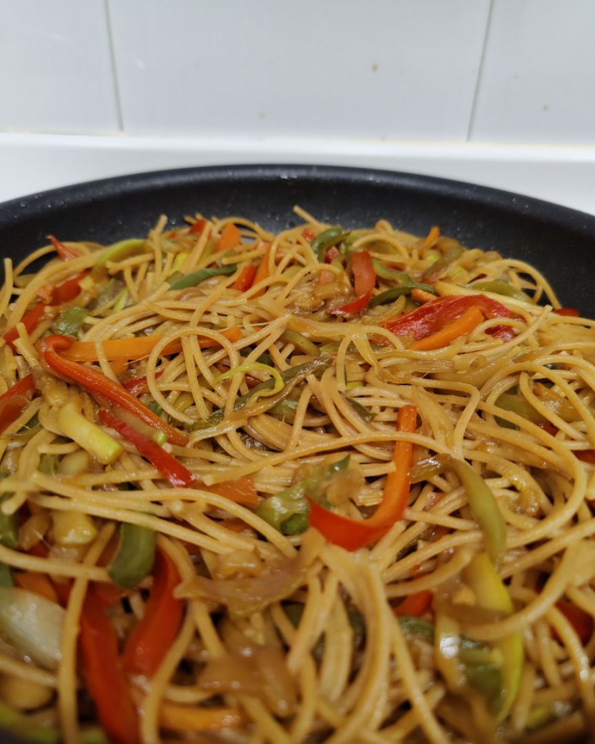 Espaguetis con verduras Espaguetis con verduras