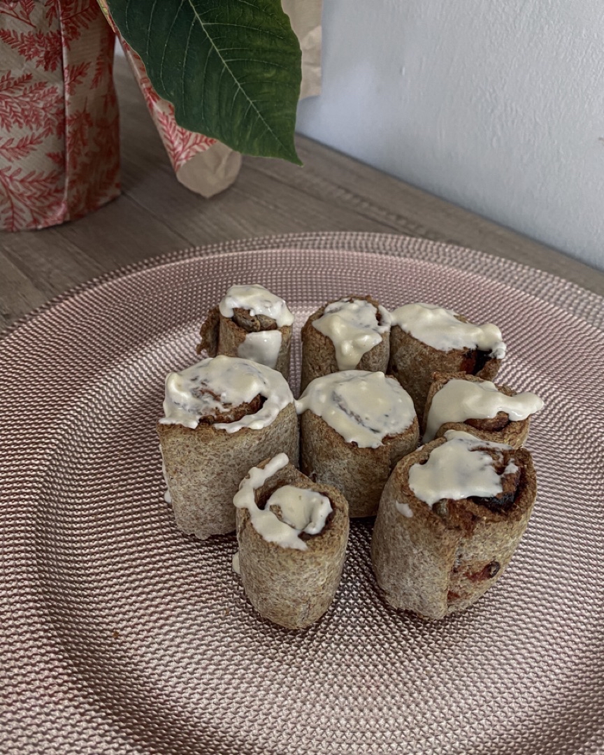 rollitos de canela / cinnamon rolls