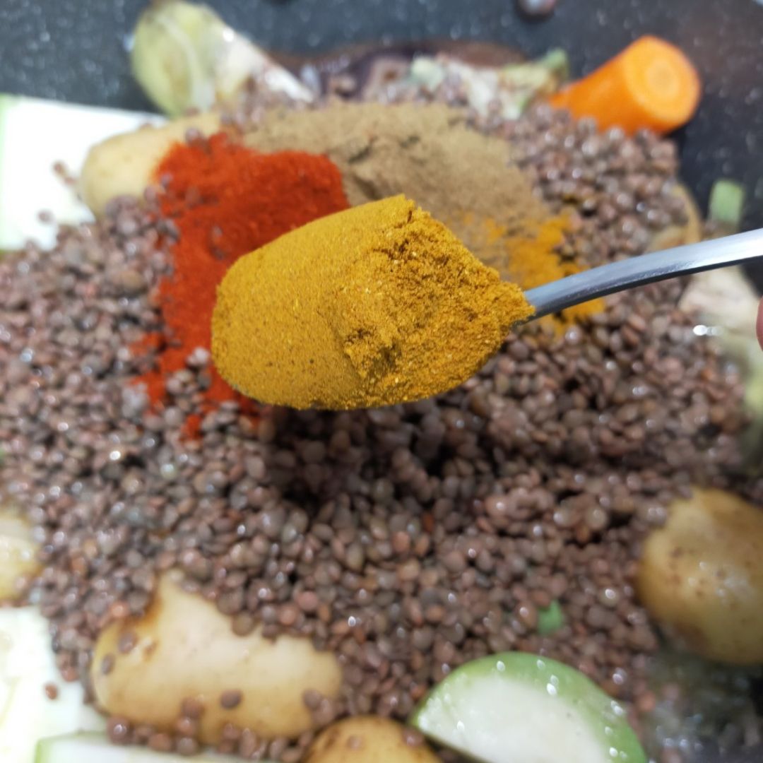 Lentejas con verduras al curry, mijo y kefir especiado Paso 7 Lentejas con verduras al curry, mijo y kefir especiado Paso 7