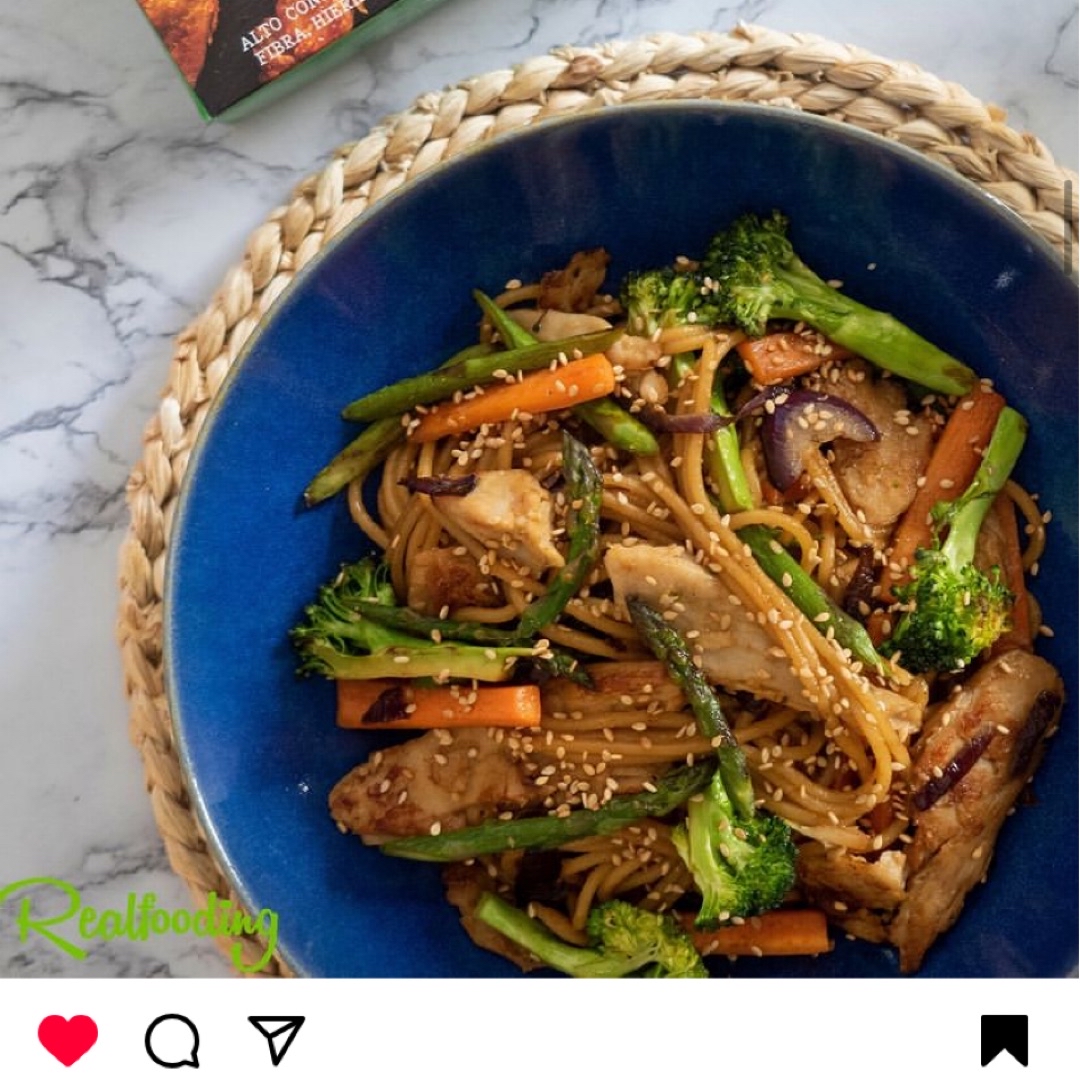 Wok oriental de heura y verduras Wok oriental de heura y verduras
