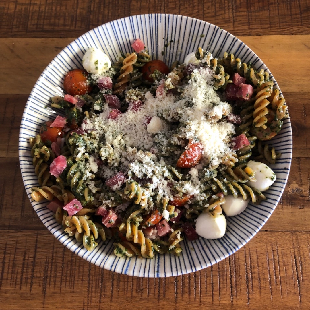 Pasta de lentejas con salsa pesto Pasta de lentejas con salsa pesto