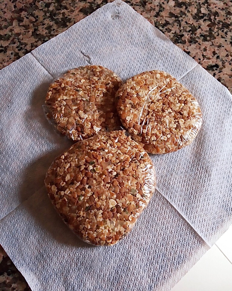 hamburguesas veganas de lentejas. 