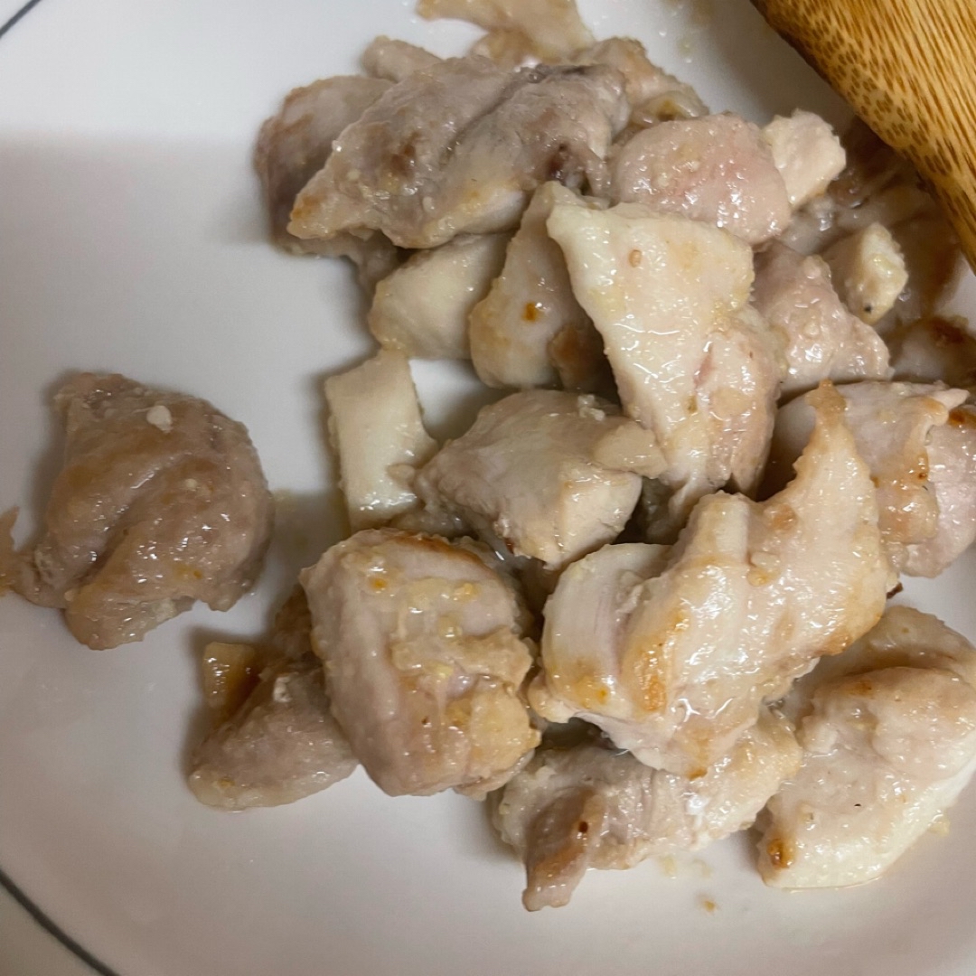 Salteado de pollo con espinaca y quinoa. Paso 0 Salteado de pollo con espinaca y quinoa. Paso 0