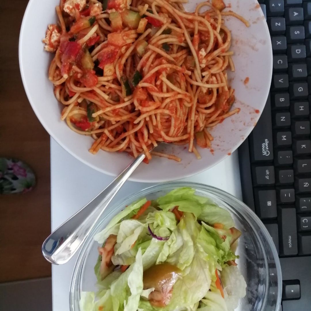 Pasta boloñesa a mi manera Pasta boloñesa a mi manera