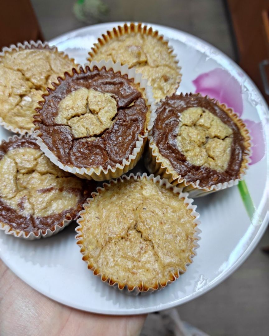 Magdalenas marmoladas de manzana roja asada y chocolate Paso 3