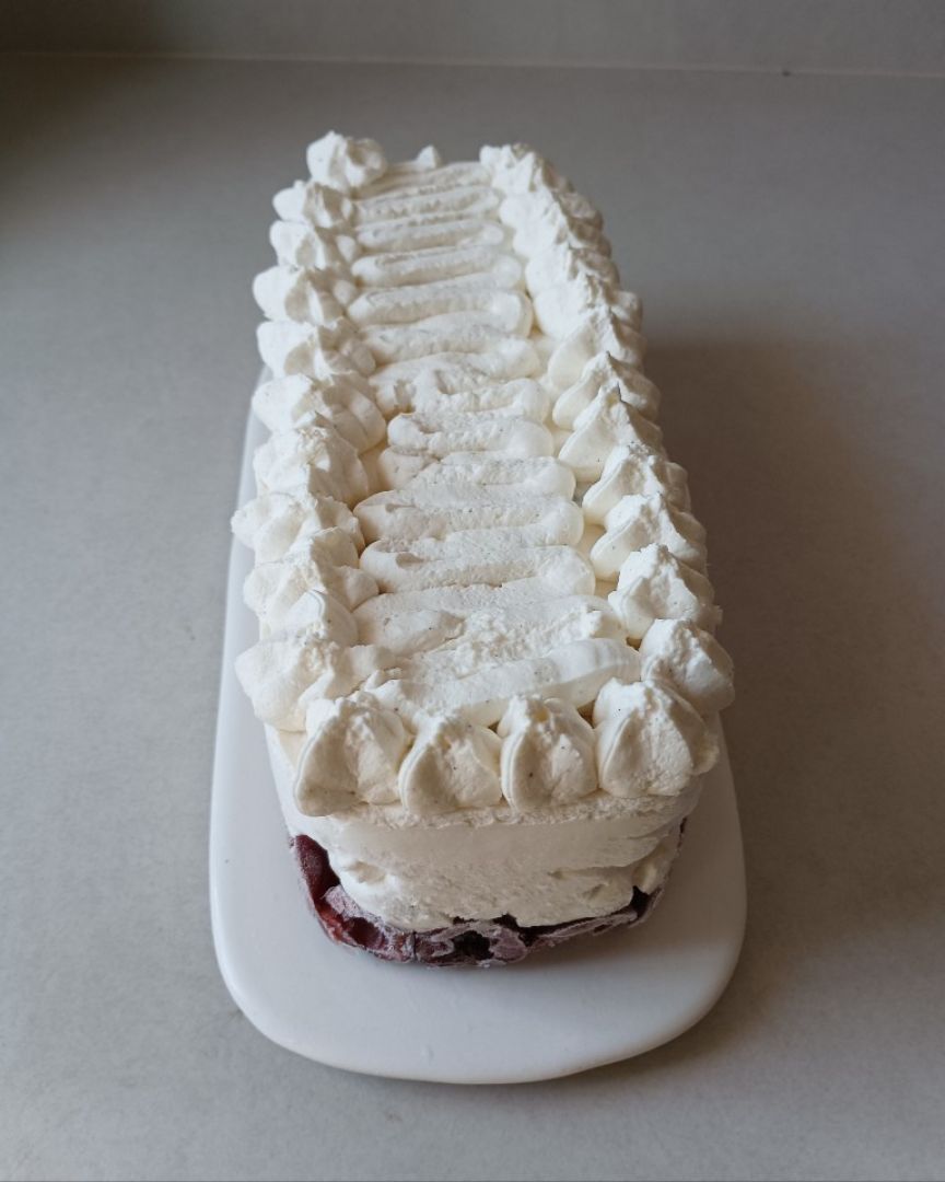 Tarta Helada Nata & Cerezas❄️🍦🍒 Paso 3 Tarta Helada Nata & Cerezas❄️🍦🍒 Paso 3