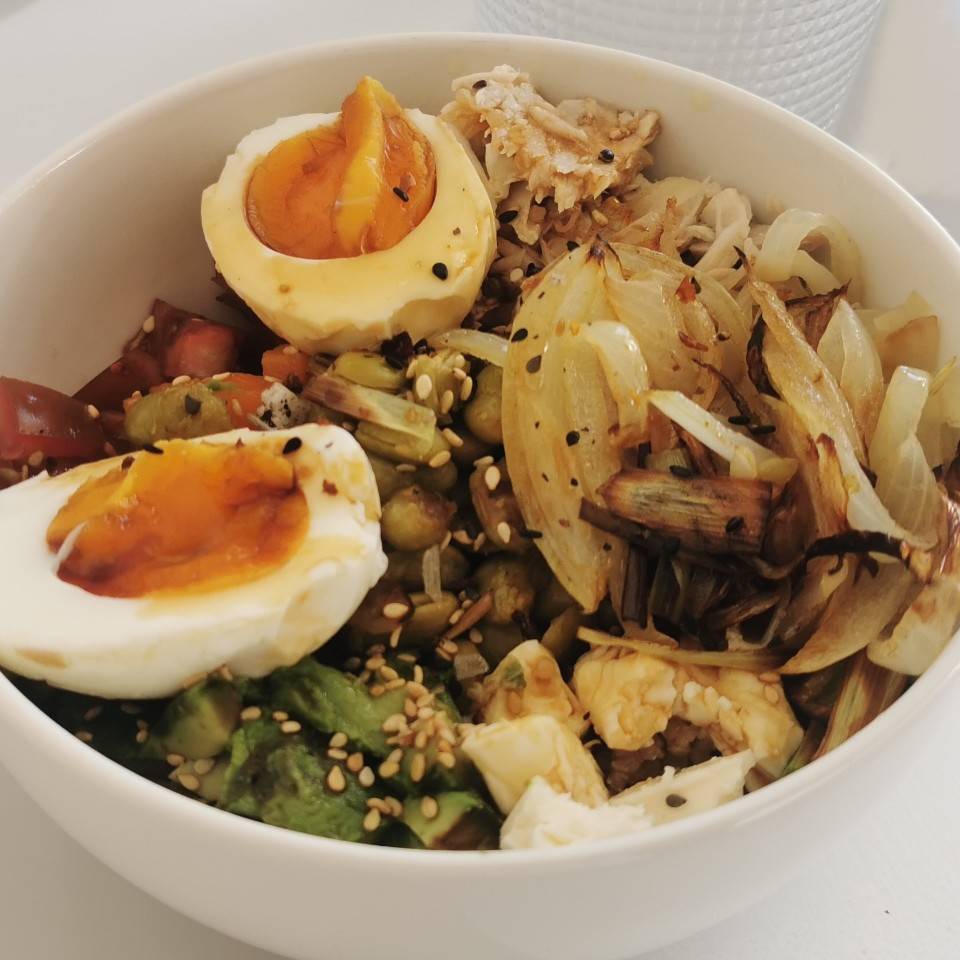 Bowl de quinoa y atún