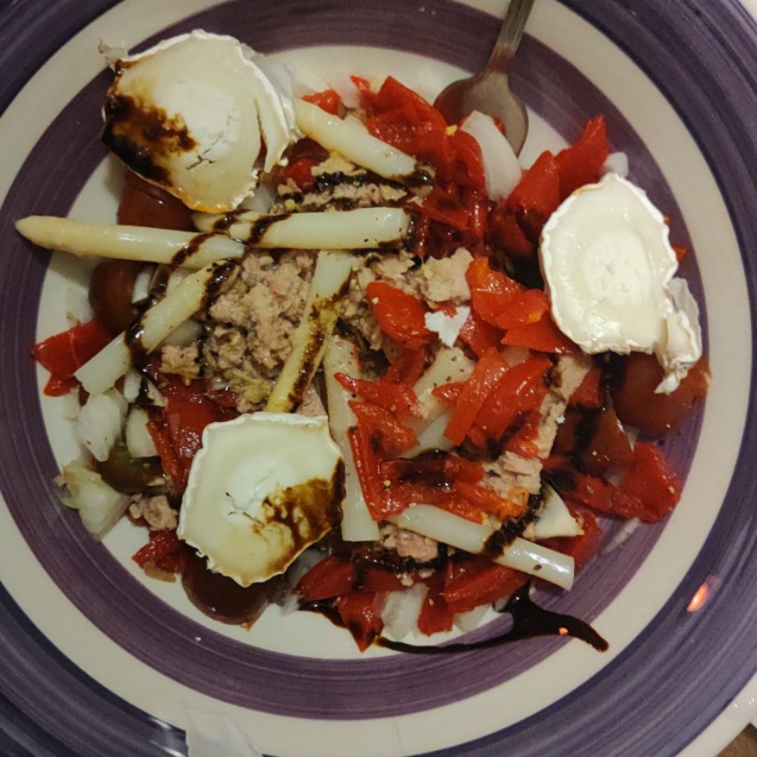 Ensalada de pimientos del piquillo Ensalada de pimientos del piquillo