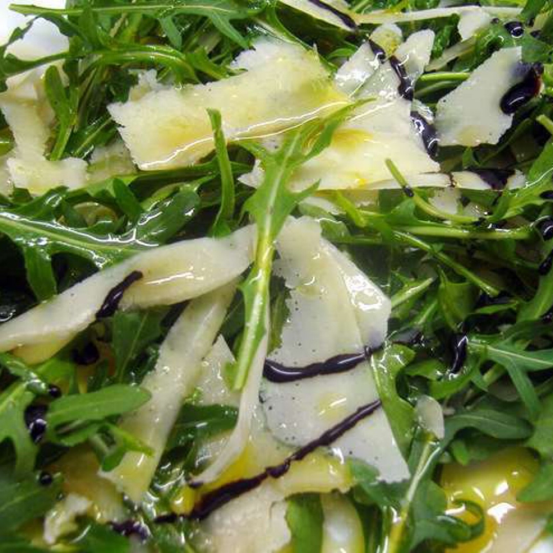 Ensalada parmesano y buey Ensalada parmesano y buey