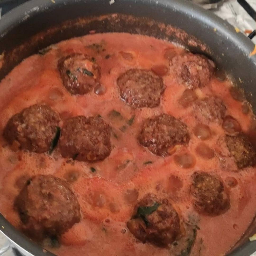 Albóndigas al vino Albóndigas al vino