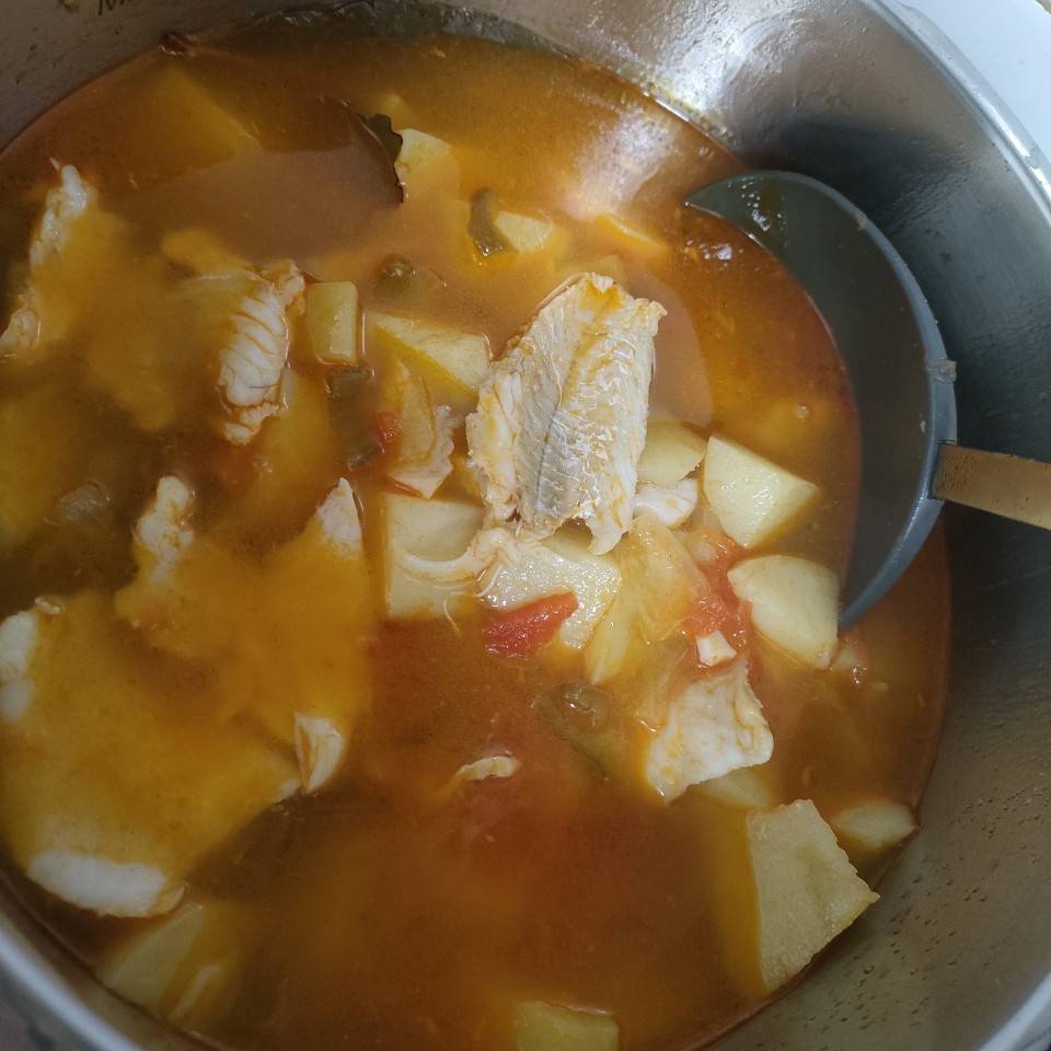 "Marmitako"