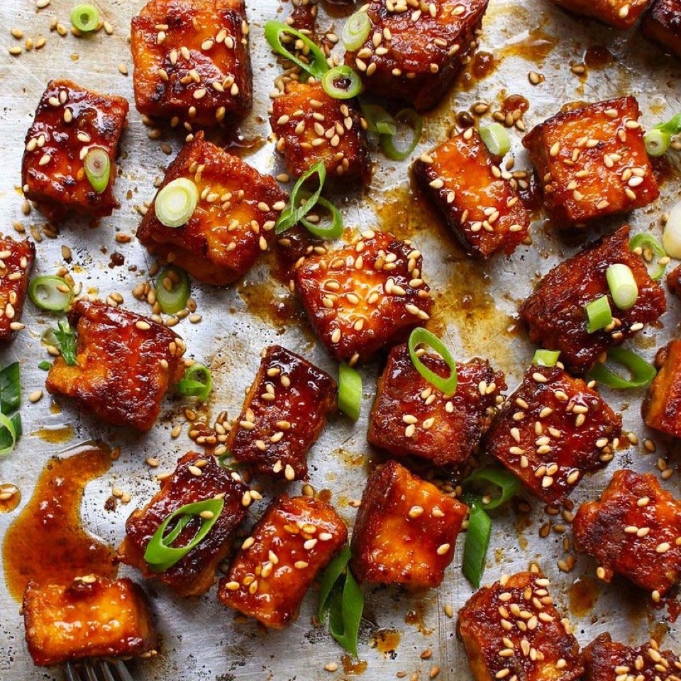 Tofu con soja, mantequilla de cacahuete y miel 🍯🥜 Tofu con soja, mantequilla de cacahuete y miel 🍯🥜