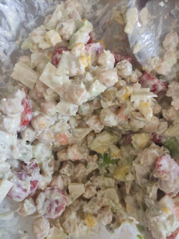 Ensalada de garbanzos con langostinos Ensalada de garbanzos con langostinos