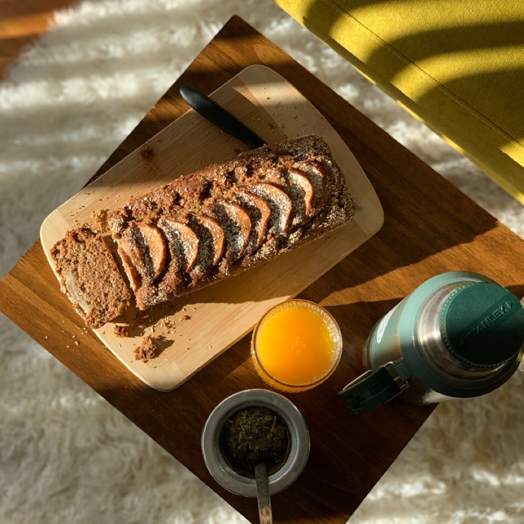 BUDIN HUMEDO DE PERAS, ALMENDRAS Y AVENA 🍐👩🏽🍳 BUDIN HUMEDO DE PERAS, ALMENDRAS Y AVENA 🍐👩🏽🍳