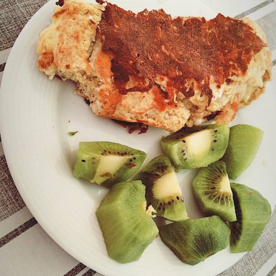 Huevos con avena, desayuno favorito 😋 Huevos con avena, desayuno favorito 😋