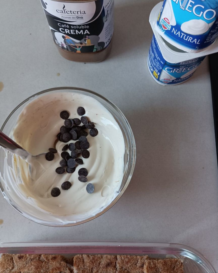 Tiramisú Exprés Proteico ☕🍰🍦 Paso 1 Tiramisú Exprés Proteico ☕🍰🍦 Paso 1