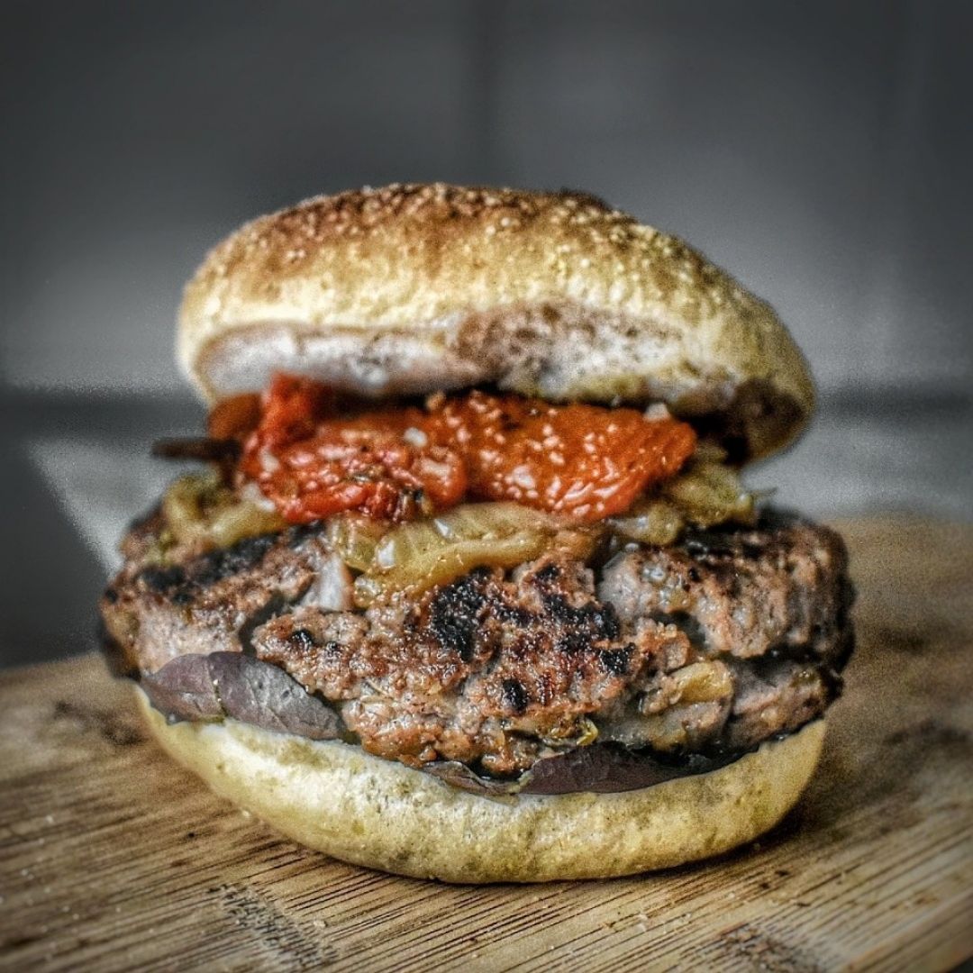 Hamburguesa "Jucy Lucy" 🍔 Paso 6 Hamburguesa "Jucy Lucy" 🍔 Paso 6