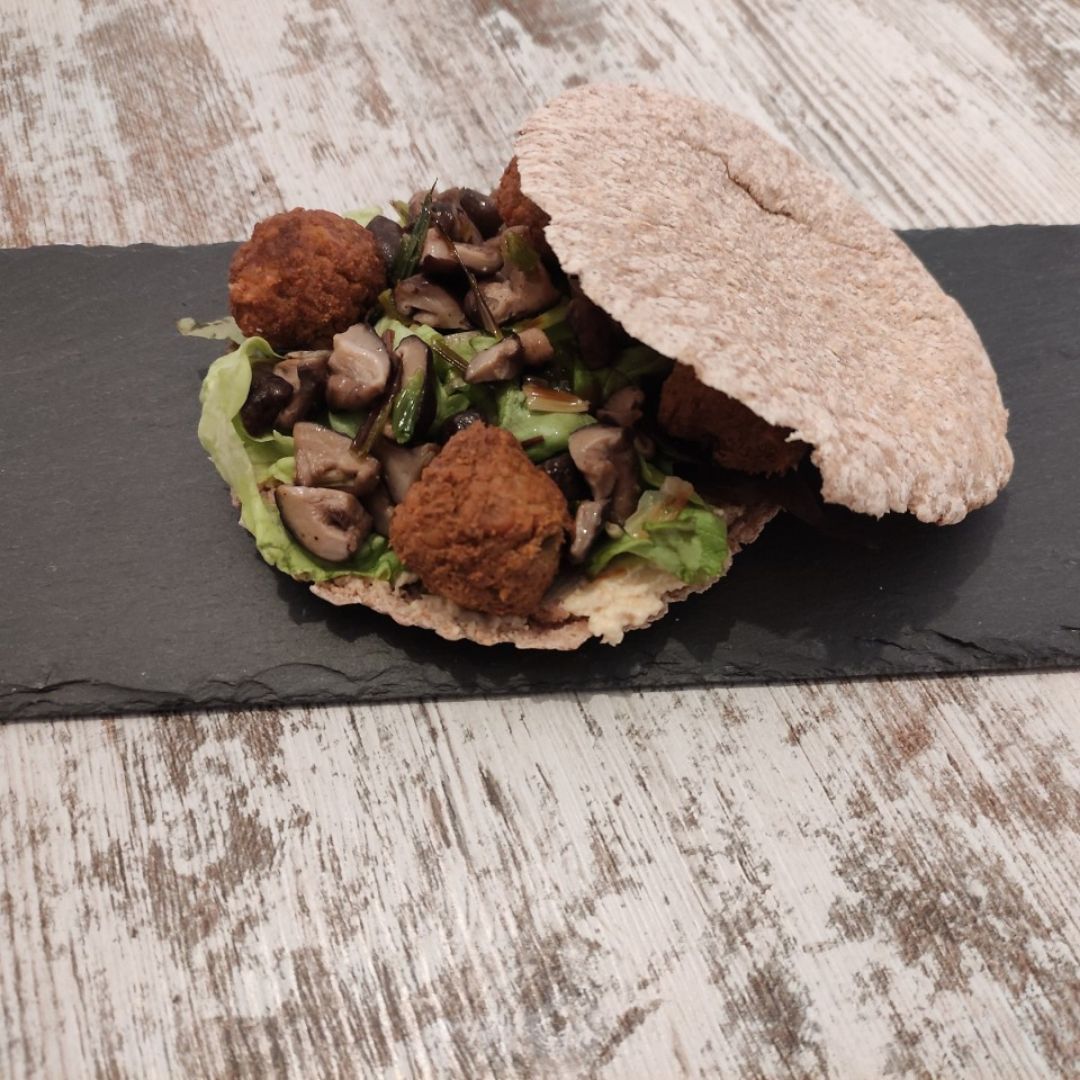 KEBAB CON FALAFELS