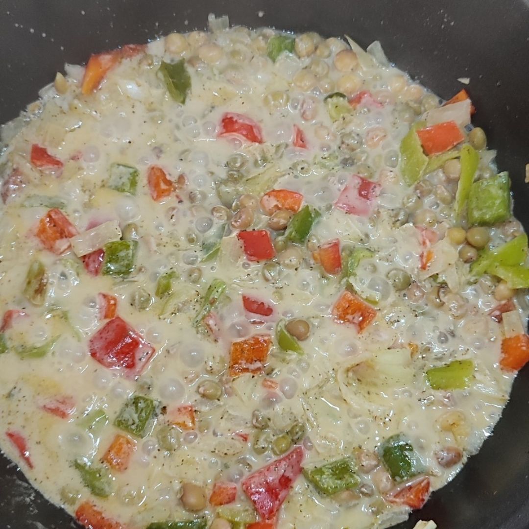 Arroz con guandules y pollo horneado  Paso 1