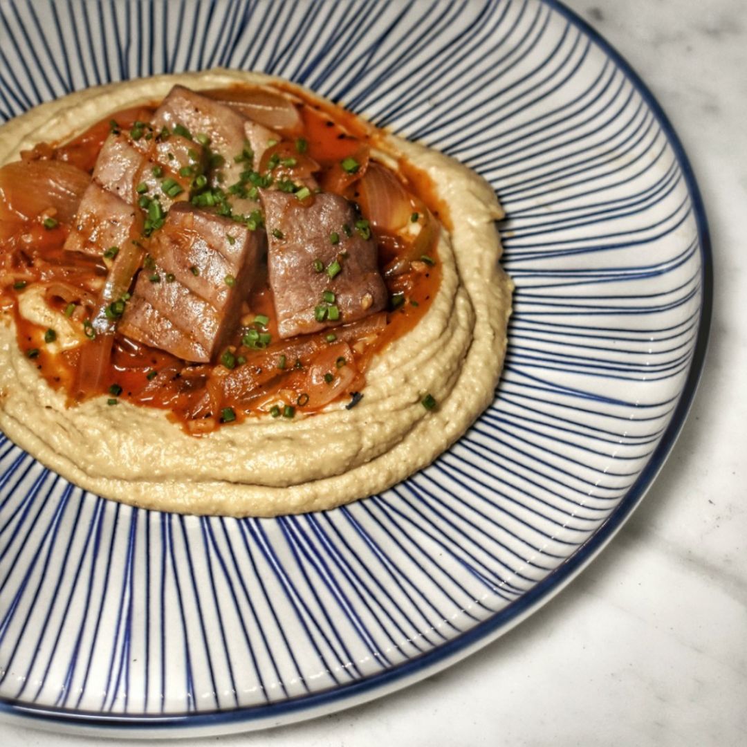 Atún rojo "encebollao" con hummus Paso 8 Atún rojo "encebollao" con hummus Paso 8