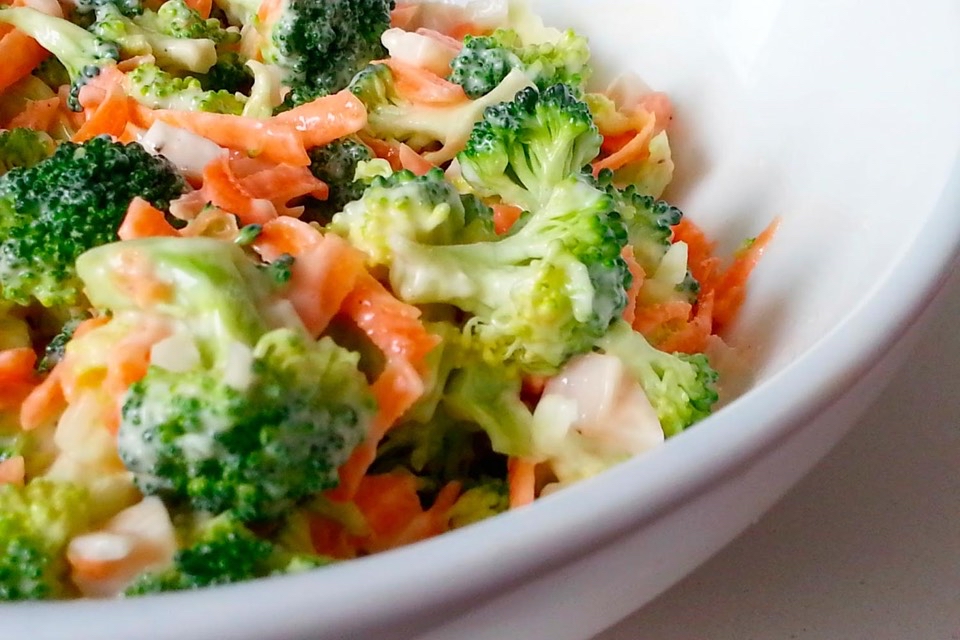 Brocoli zanahoria huevo champiñones atun queso Brocoli zanahoria huevo champiñones atun queso