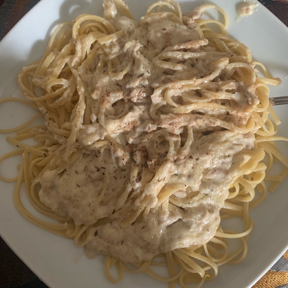 Spaghettis cremosos de limón Spaghettis cremosos de limón