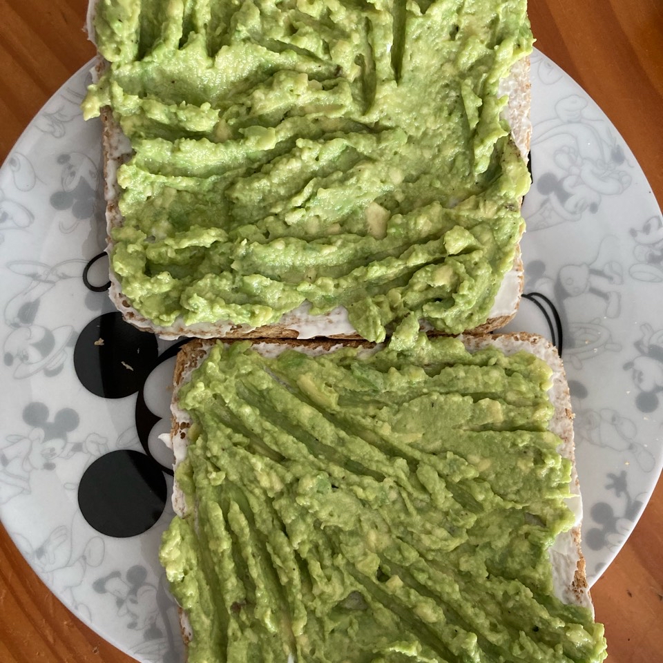 tostadas con aguacate y queso de untar tostadas con aguacate y queso de untar