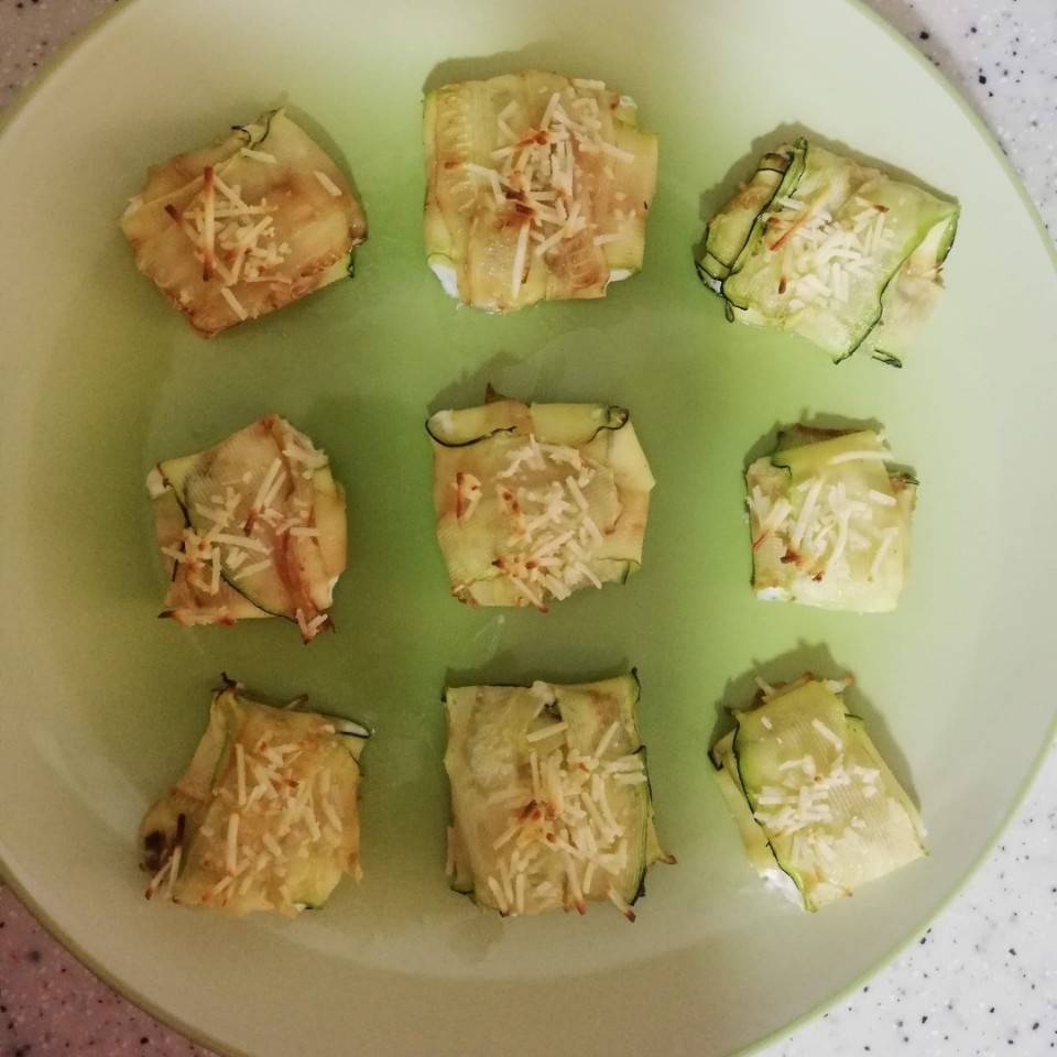 Ravioli de calabacín con queso y pera Ravioli de calabacín con queso y pera