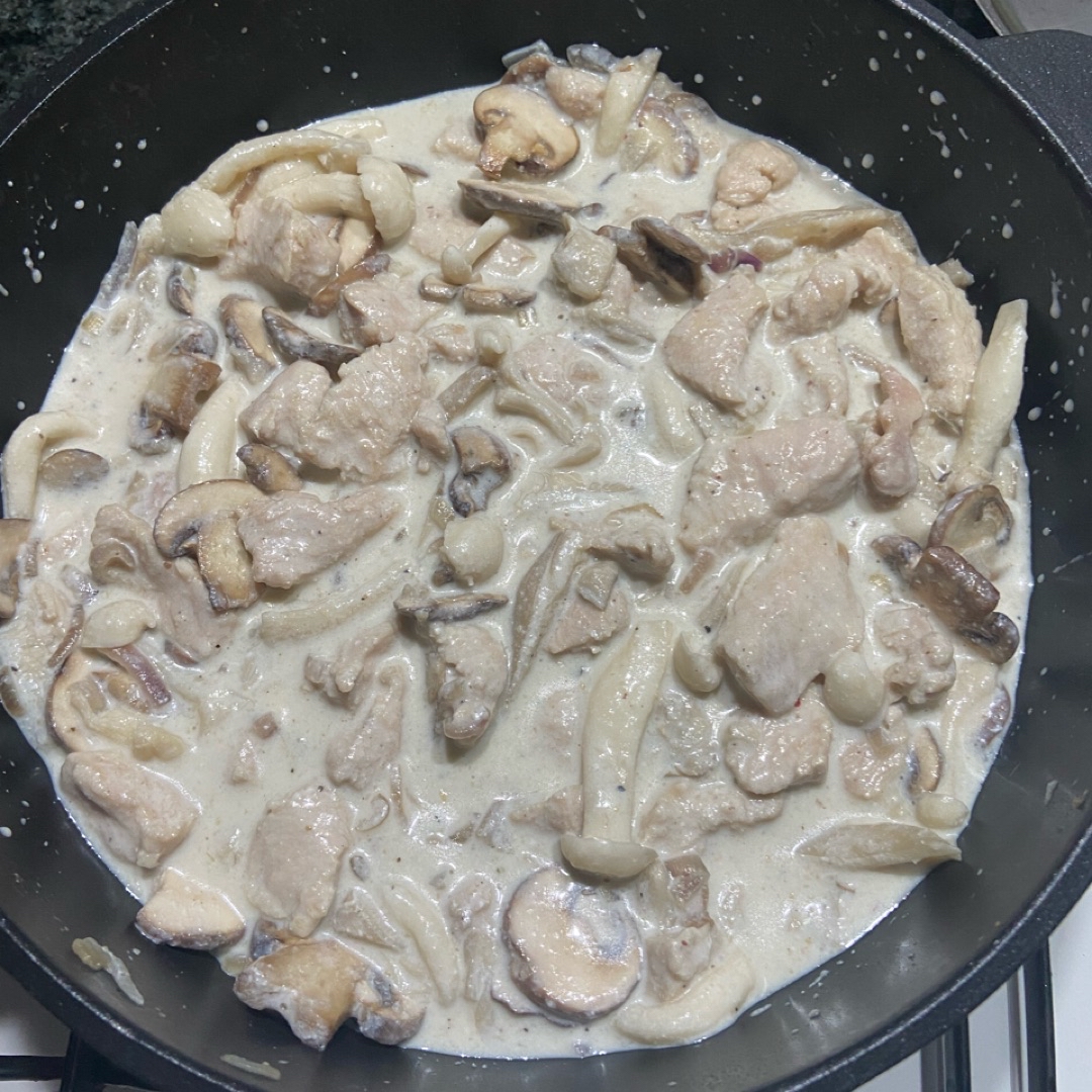 Ñoquis con solomillo de pavo, setas y ricotta Paso 5 Ñoquis con solomillo de pavo, setas y ricotta Paso 5
