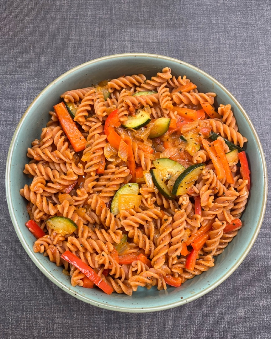 Fusilli de lentejas rojas con verduras Fusilli de lentejas rojas con verduras