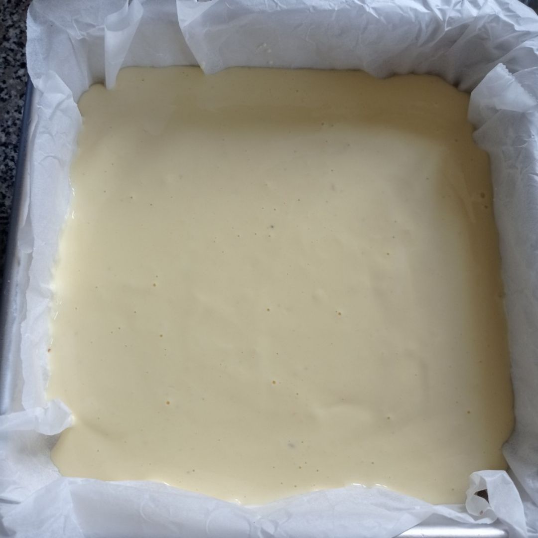 Barritas de cheesecake 🍰de arándanos 🫐 Paso 2 Barritas de cheesecake 🍰de arándanos 🫐 Paso 2