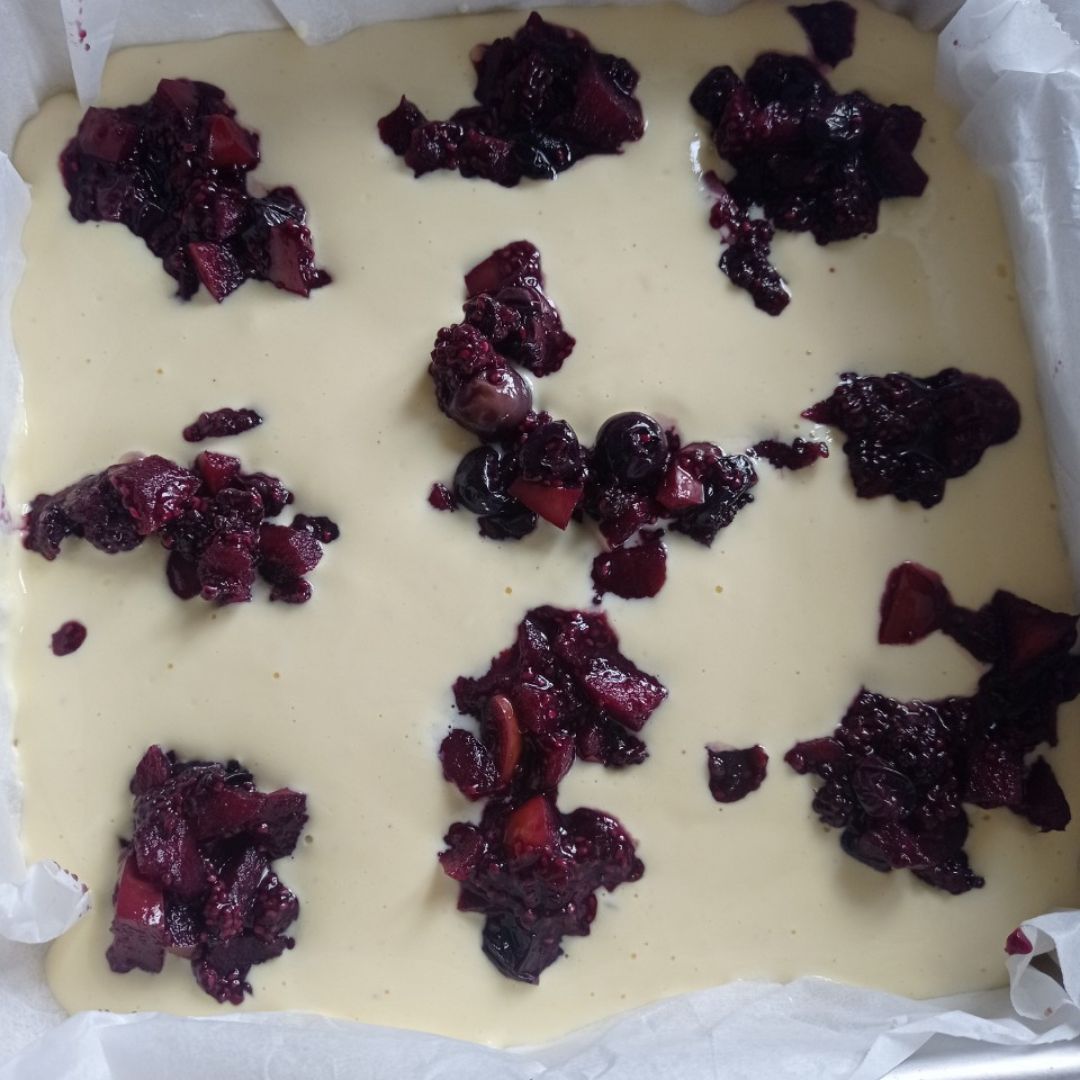Barritas de cheesecake 🍰de arándanos 🫐 Paso 2 Barritas de cheesecake 🍰de arándanos 🫐 Paso 2