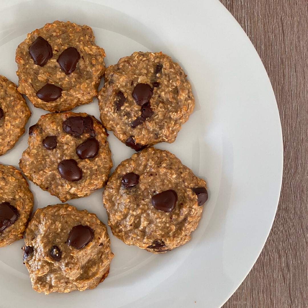 Galletas cookies de avena plátano y chocolate 85%