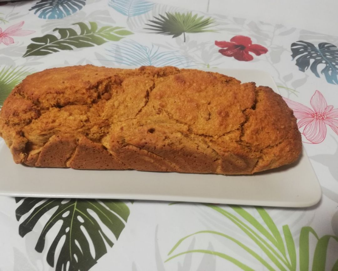 Bizcocho de zanahoria y naranja Bizcocho de zanahoria y naranja
