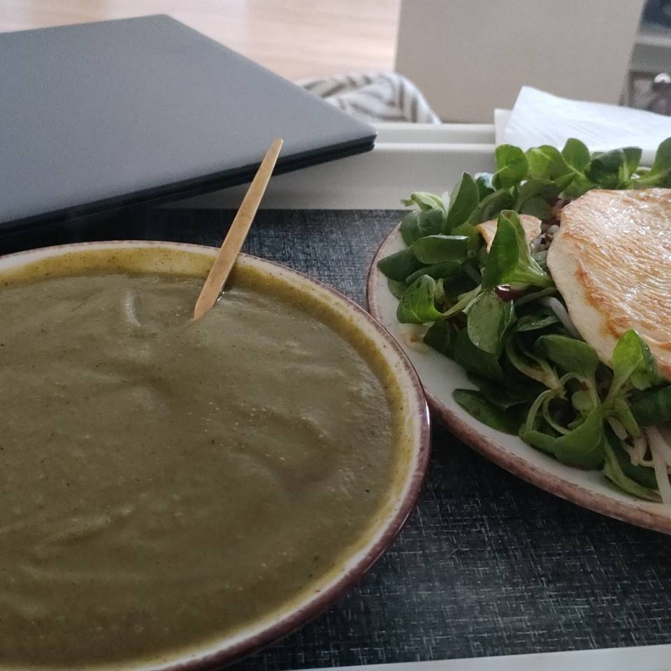 Crema de calabacín, coliflor y patata Crema de calabacín, coliflor y patata