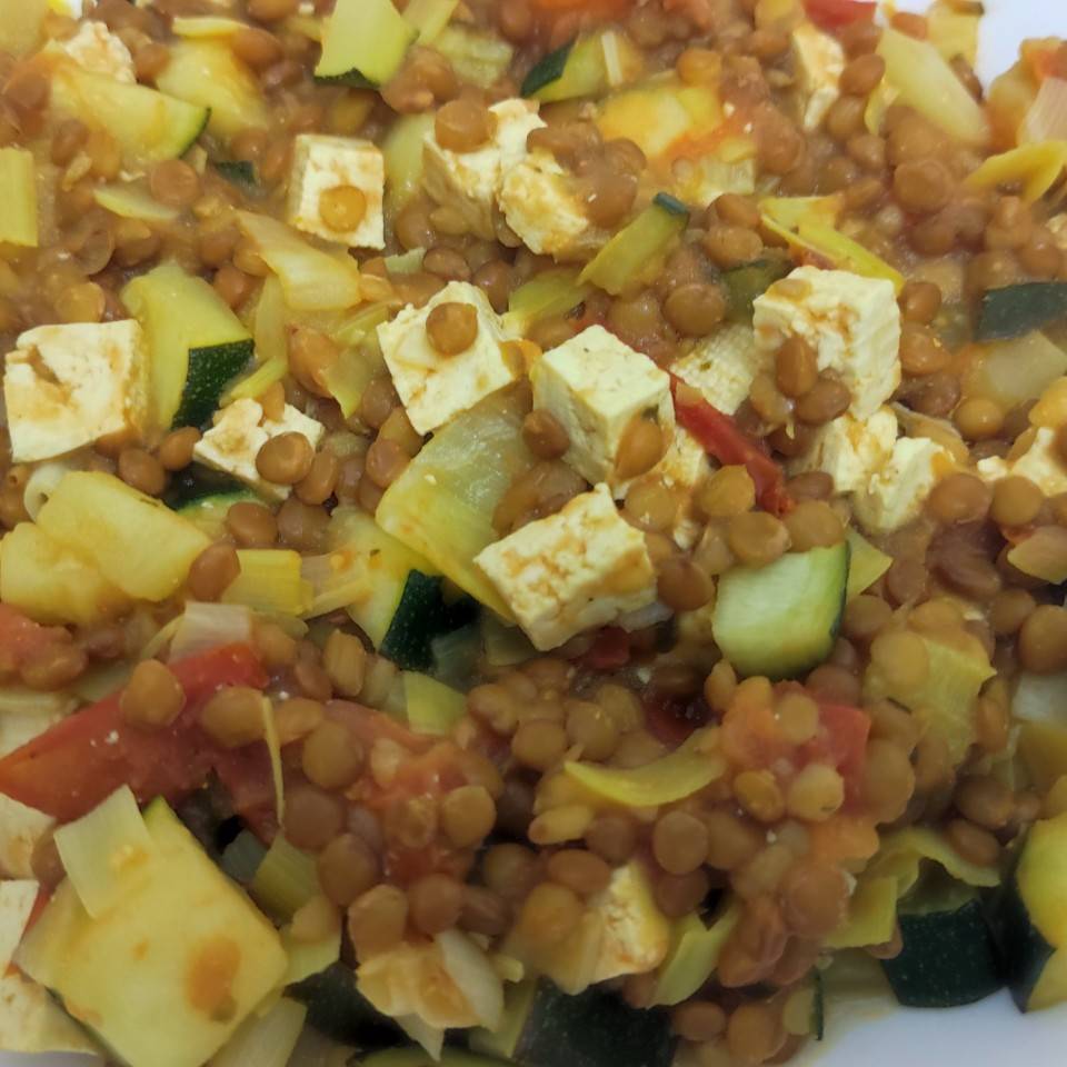 Lentejas con tofu y curry Lentejas con tofu y curry