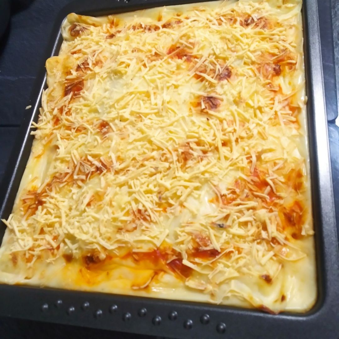 Canelones de espinacas, salmón y queso ricotta. Canelones de espinacas, salmón y queso ricotta.