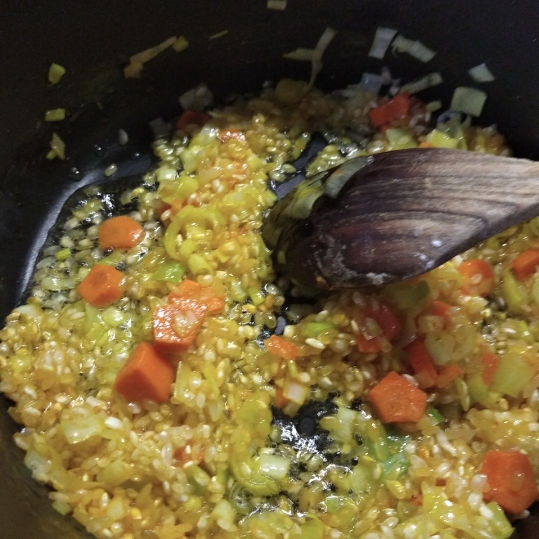 Sopa de arroz con almejas Paso 1 Sopa de arroz con almejas Paso 1