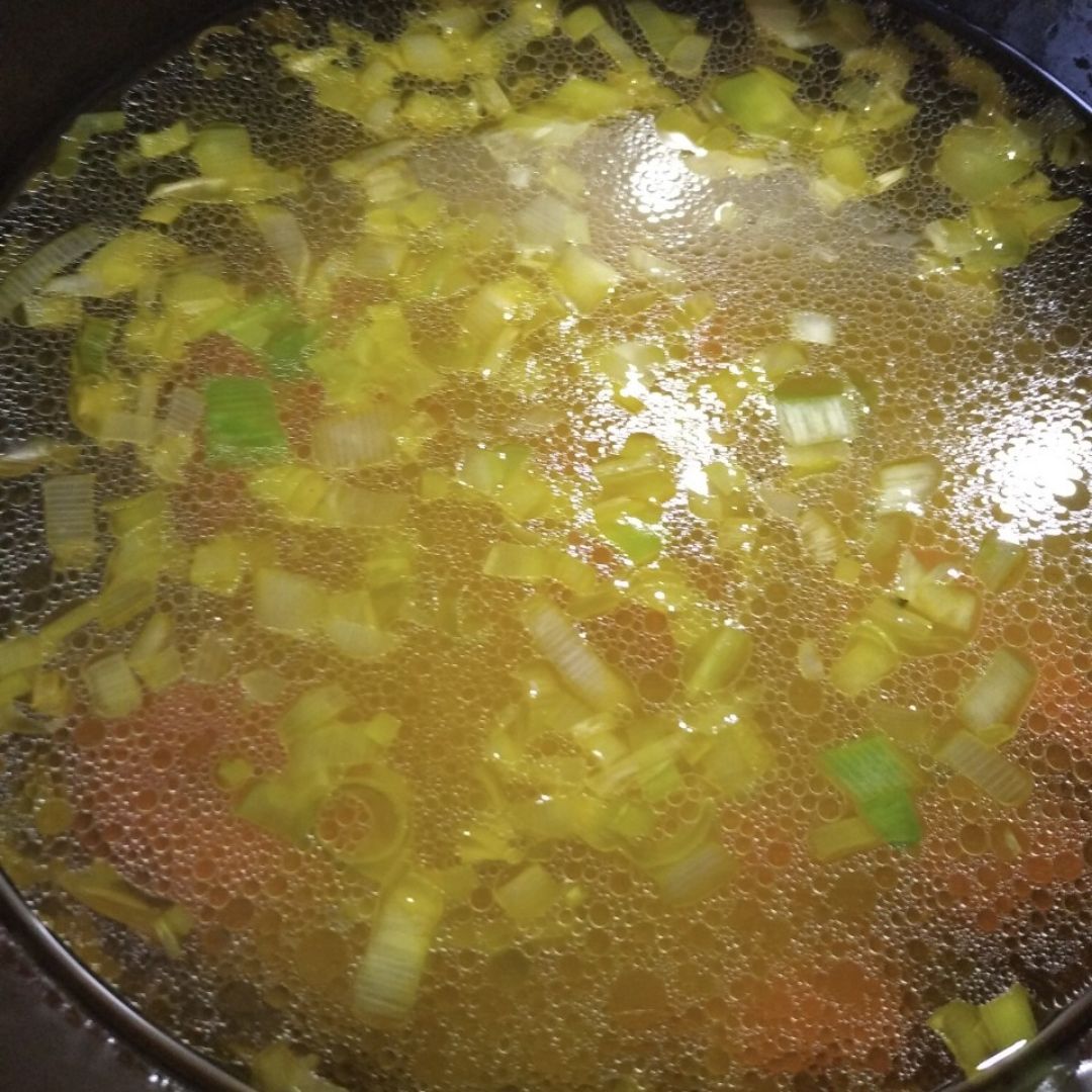 Sopa de arroz con almejas Paso 2 Sopa de arroz con almejas Paso 2