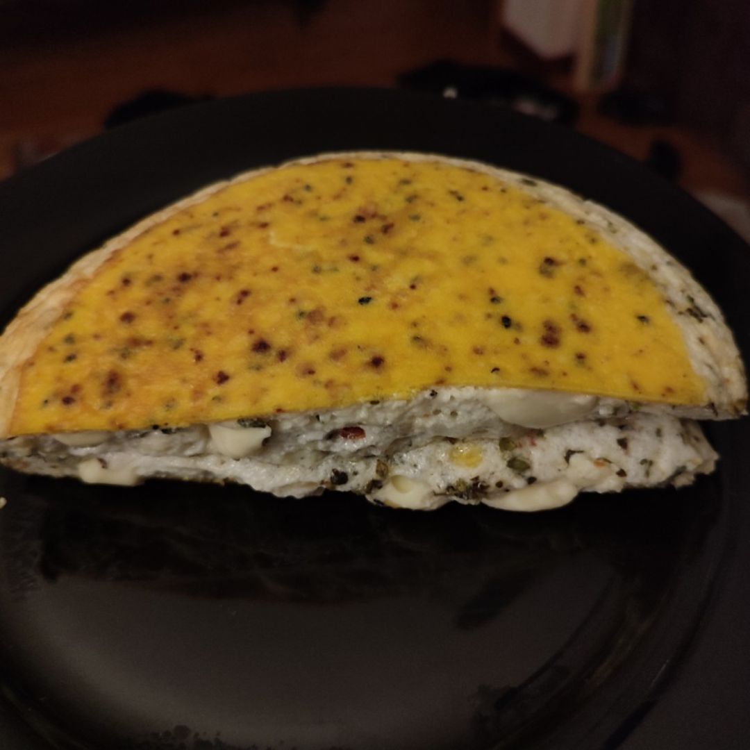 Tortilla japonesa de queso y tomates secos. Paso 3 Tortilla japonesa de queso y tomates secos. Paso 3