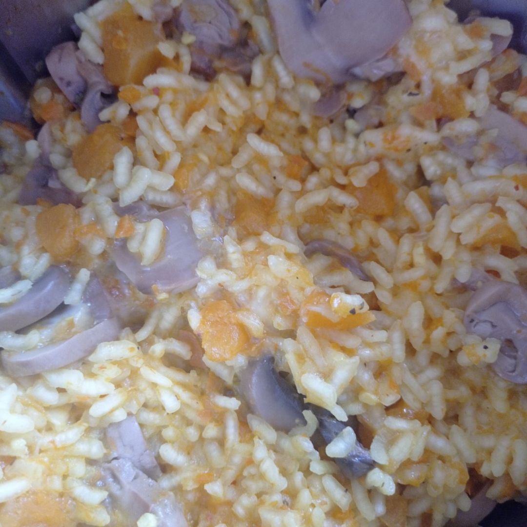 Risotto de calabaza 🎃 y champiñones 🍄 Paso 4 Risotto de calabaza 🎃 y champiñones 🍄 Paso 4