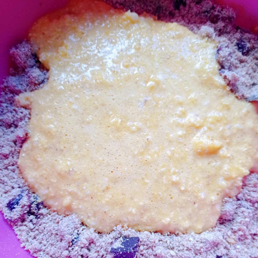 Cookies 🍪 de chufa con chocolate 🍫 y arándanos 🫐 Paso 2 Cookies 🍪 de chufa con chocolate 🍫 y arándanos 🫐 Paso 2