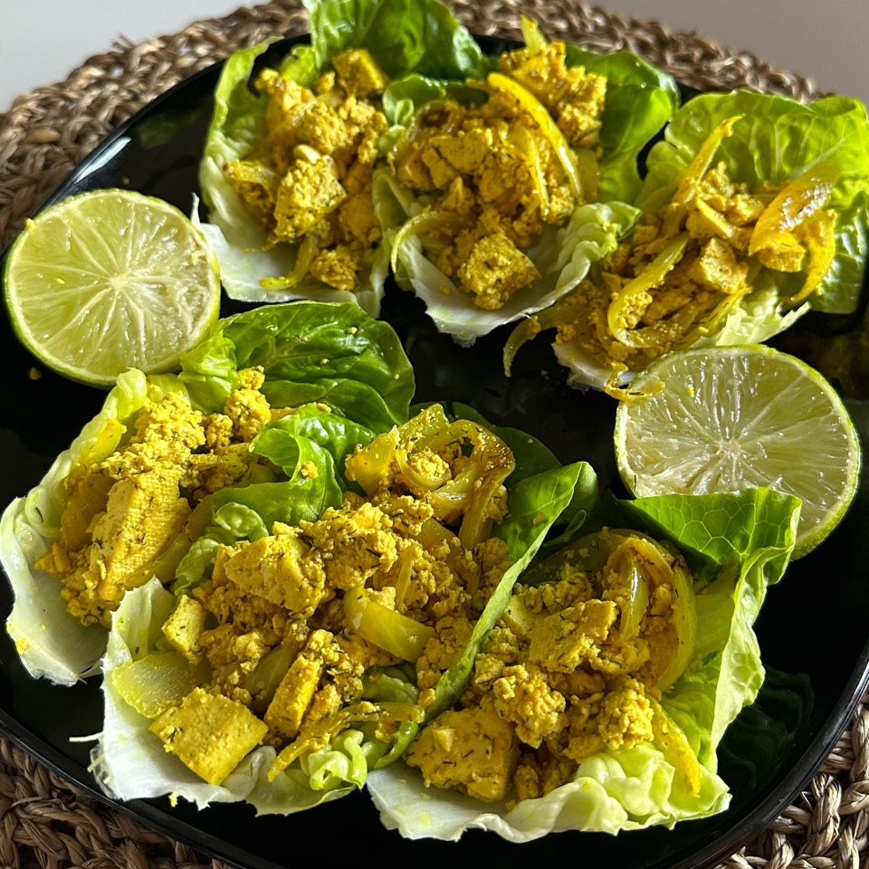 Fajitas de lechuga con tofu Fajitas de lechuga con tofu