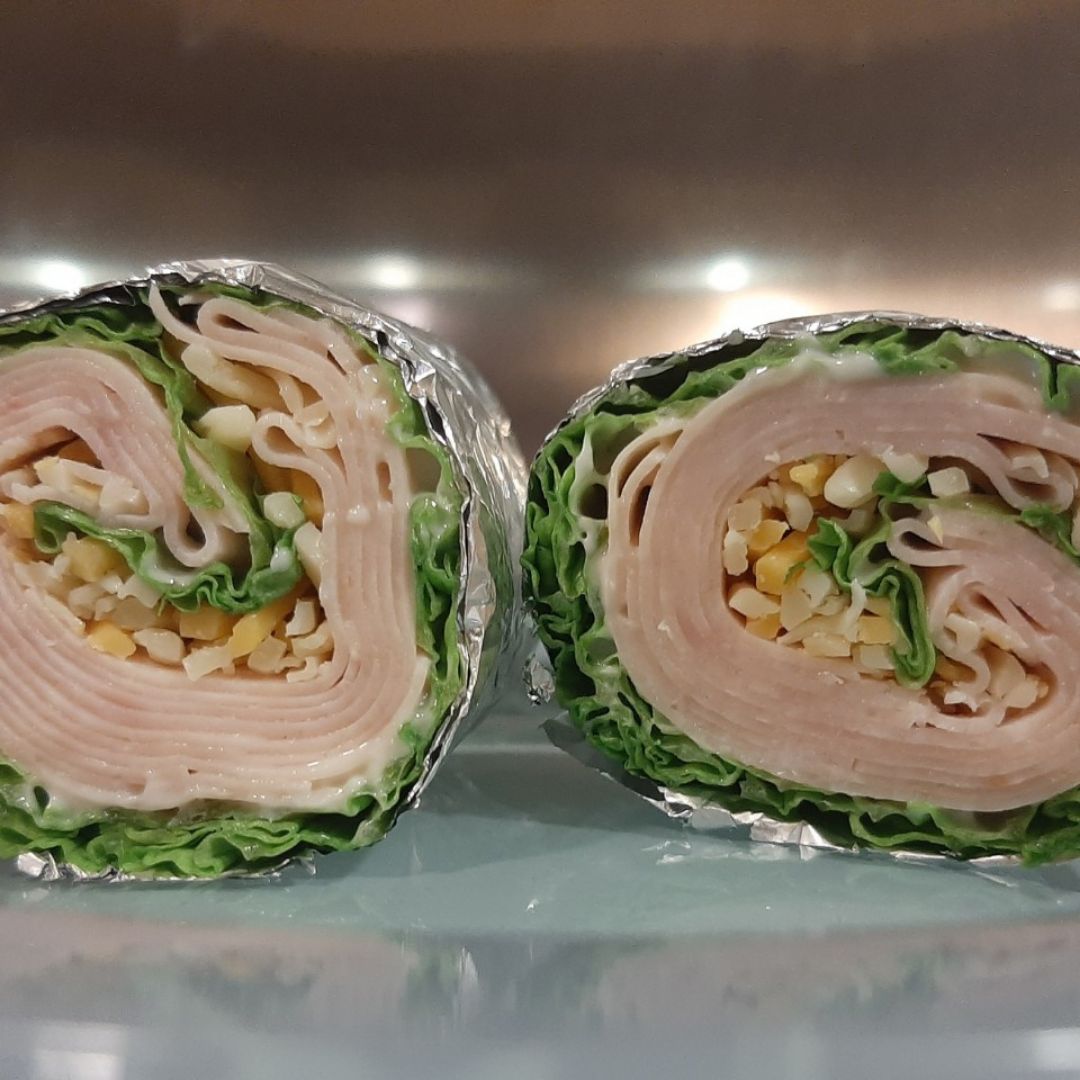 🥬Wraps de lechuga, pavo, mayonesa y queso🥬 🥬Wraps de lechuga, pavo, mayonesa y queso🥬