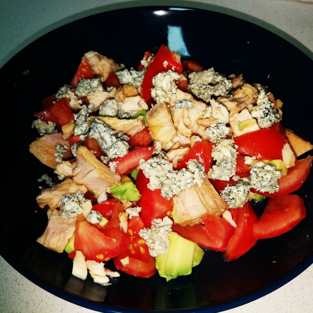 Ensalada de Bonito y cabrales Ensalada de Bonito y cabrales