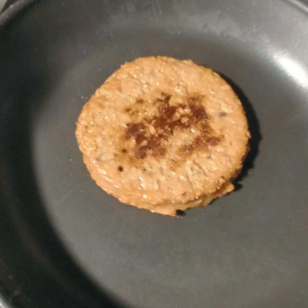 Hamburguesa con quinoa y berenjena 🍆🍔 Paso 3 Hamburguesa con quinoa y berenjena 🍆🍔 Paso 3