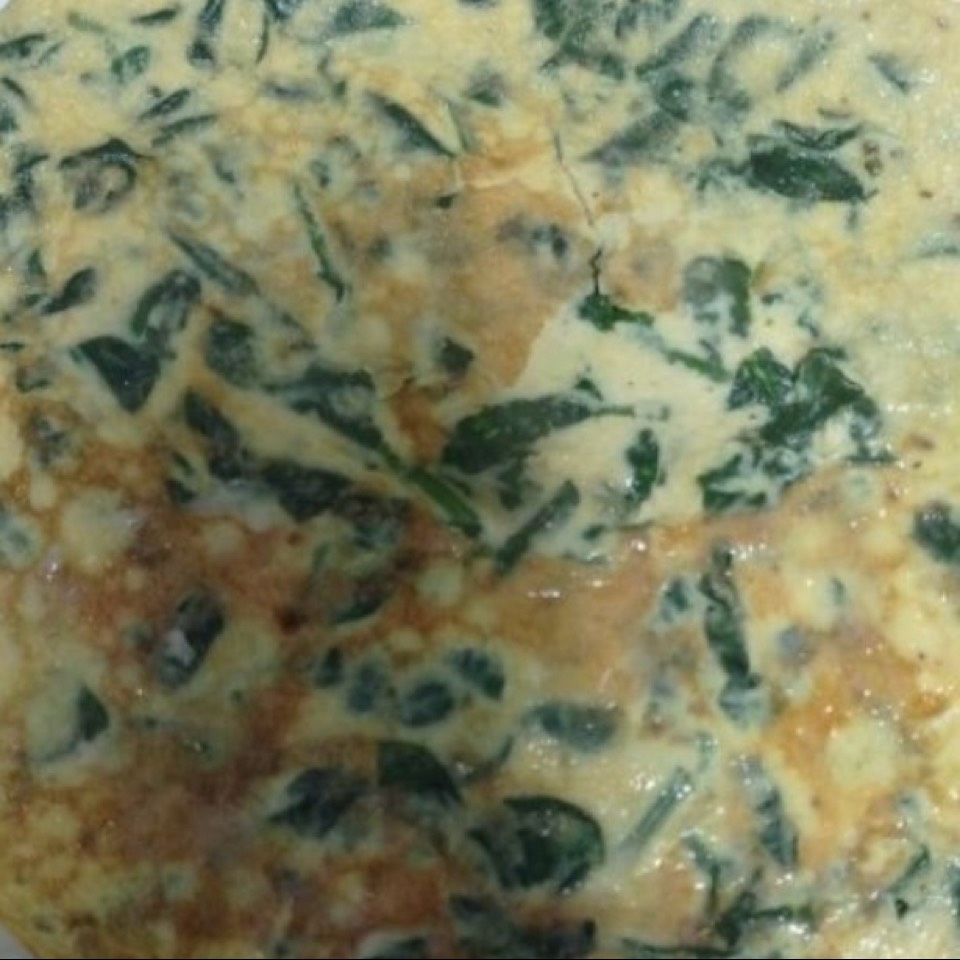 Tortilla de huevo con espinaca