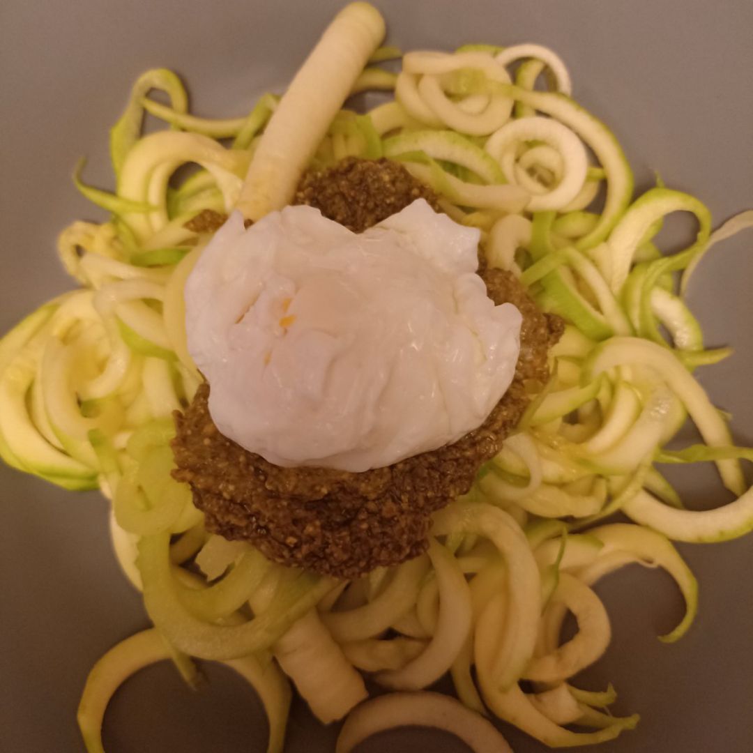 Espaguetis de calabacín con pesto