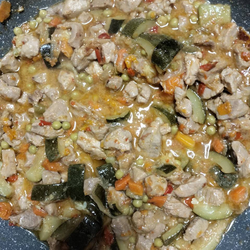 Pavo con verduras Pavo con verduras